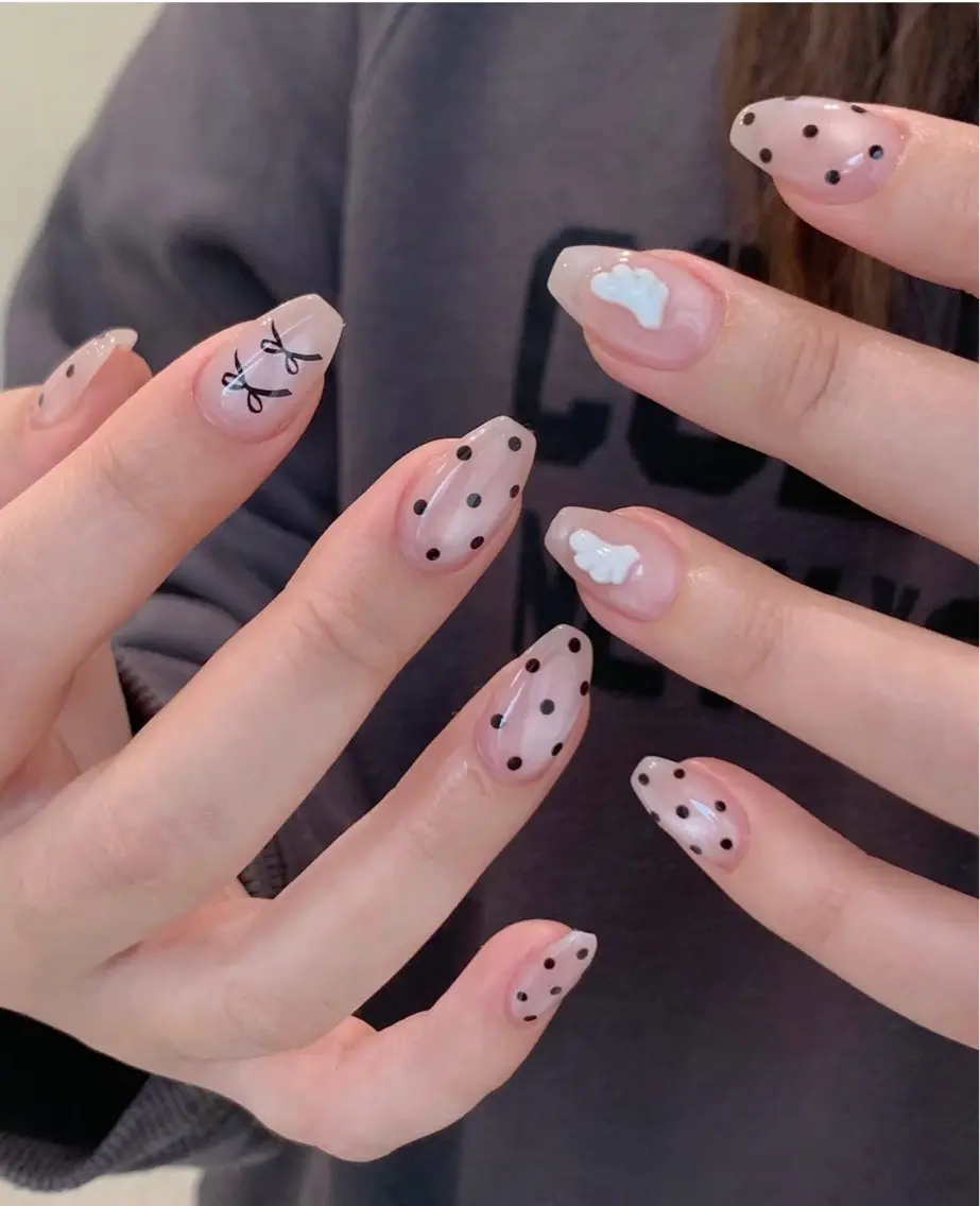 ネイル 韓国ネイル 持ち込み ニュアンスネイル ネイルチップ ハンドネイル TABI ANA.CHUOのネイルデザイン