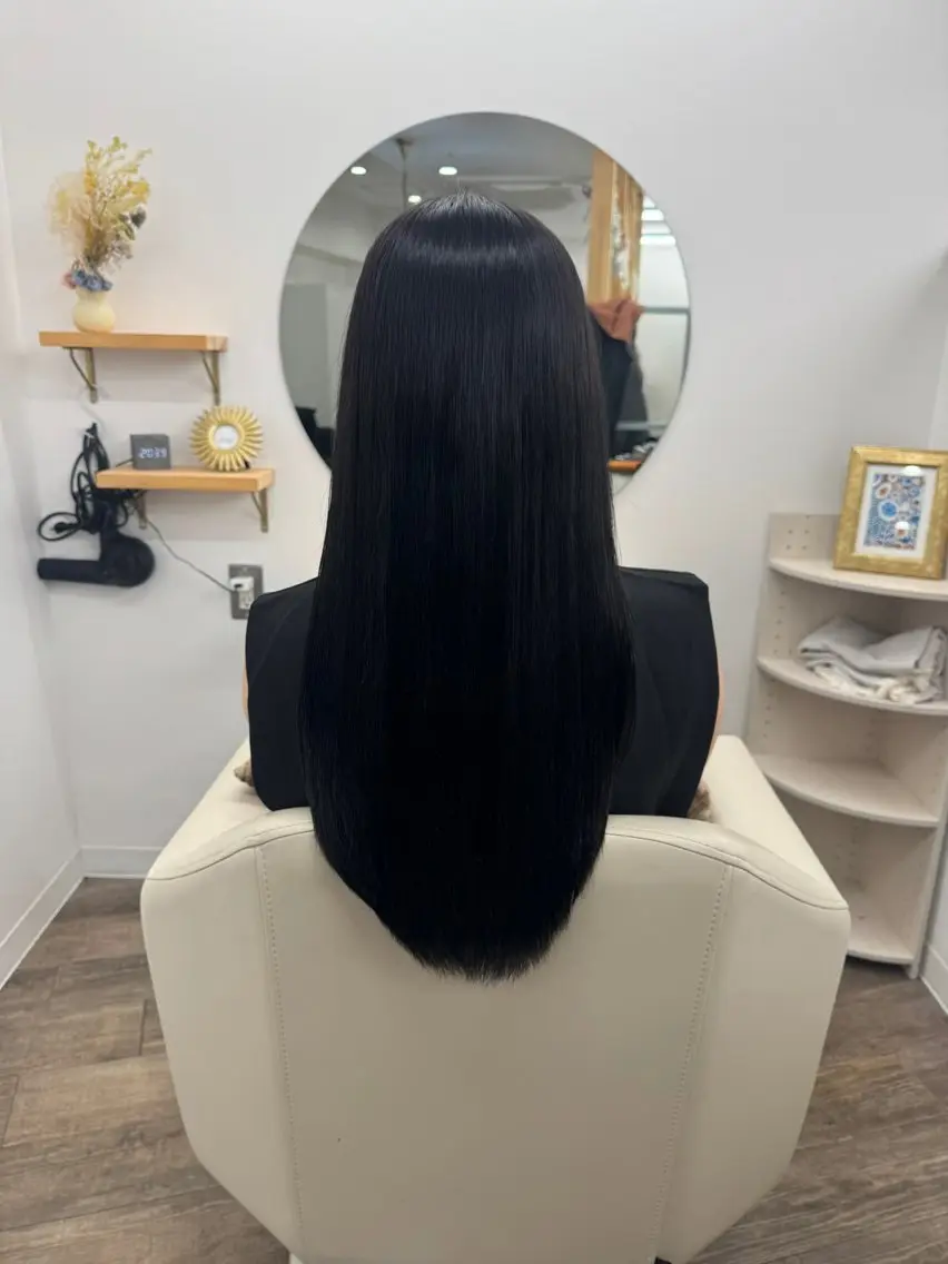 ロング ヘアカラー 松本 桜のヘアスタイル