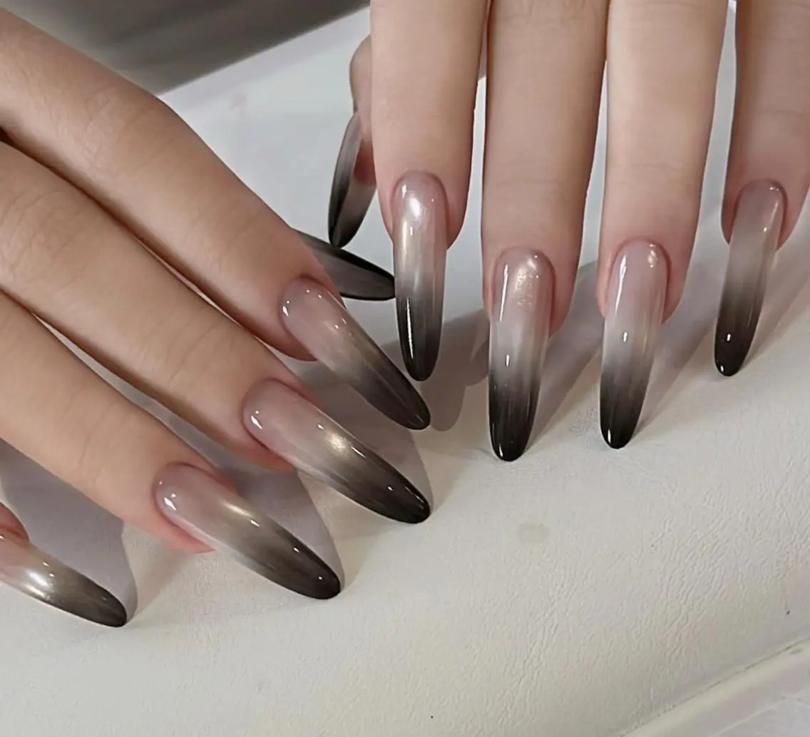 ネイル ハンドネイル ハンドケア 🍑 momo_nailのネイルデザイン