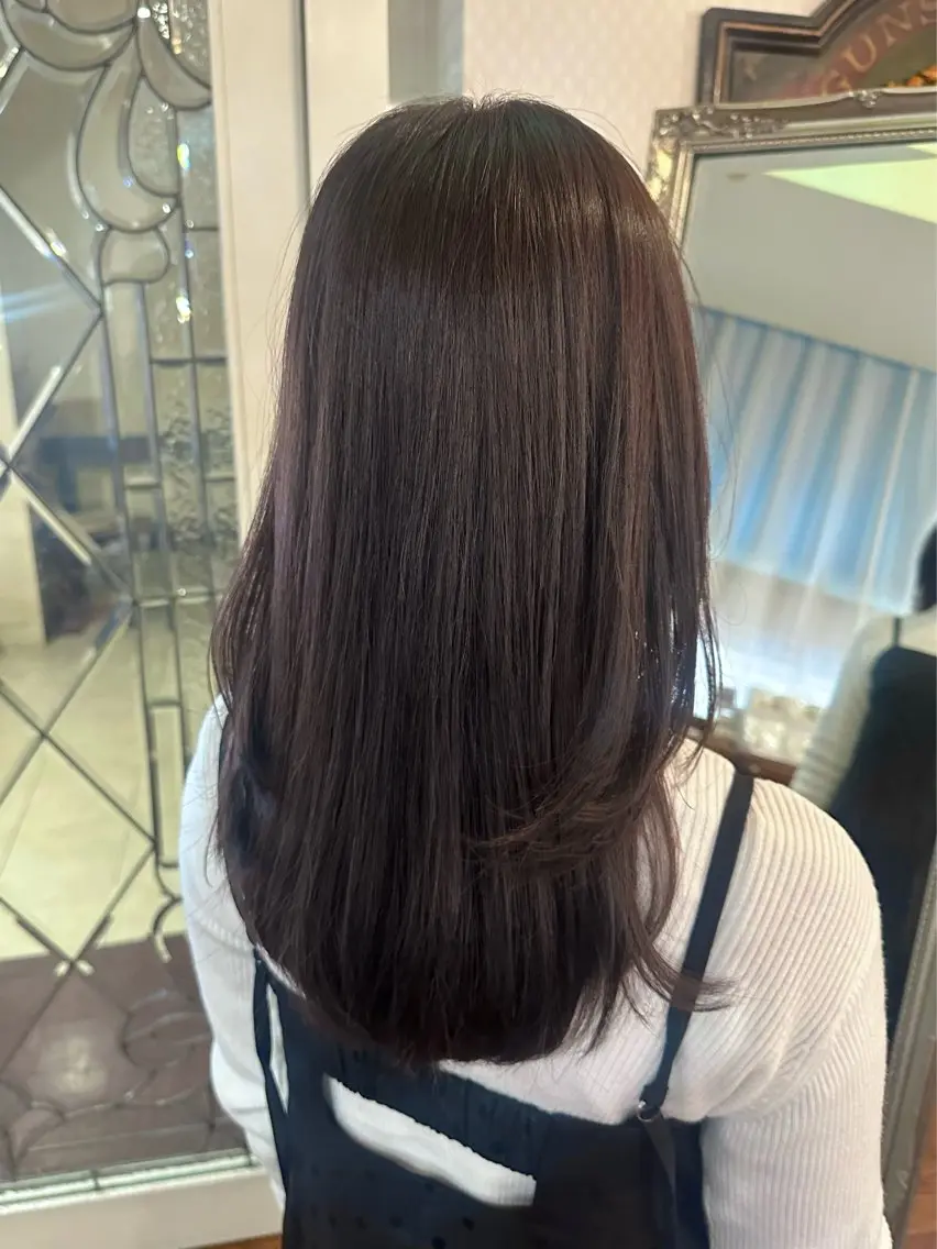 ロング カラー ブラウンカラー ラベンダーカラー カット ヘアカラー トリートメント 四日市/レイヤー /似合わせカットのヘアスタイル