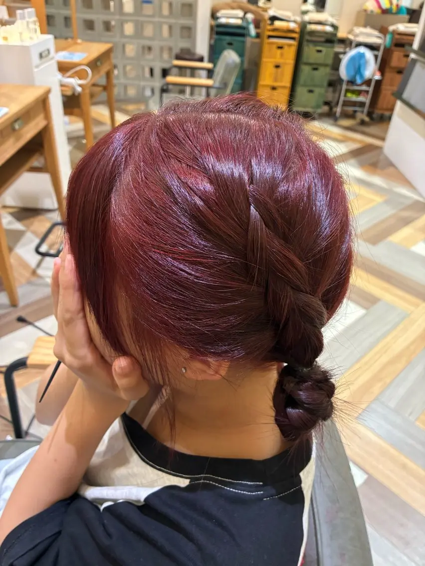 カラー ブリーチ ダブルカラー ブリーチなしカラー 藤本 稀光のヘアスタイル