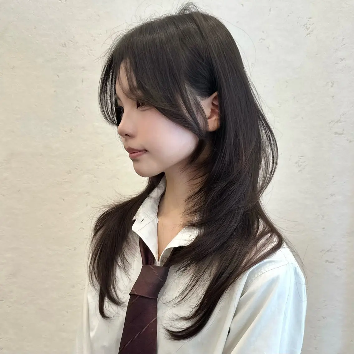 セミロング カット ヘアカラー トリートメント 🌹ハッシュカット、 レイヤー韓国ヘア🌹のヘアスタイル