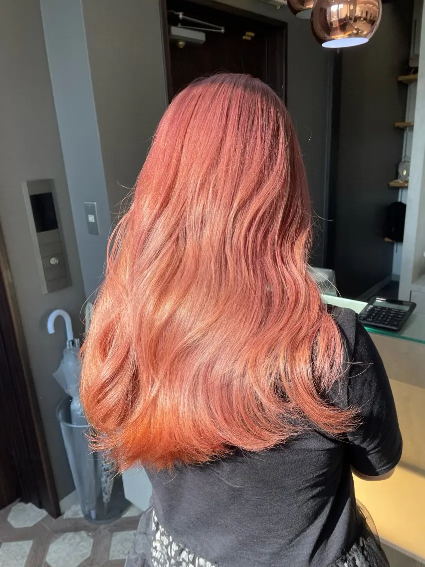 カラー ベージュカラー ピンクカラー ピンクベージュ AIRI layer cut hairのヘアスタイル