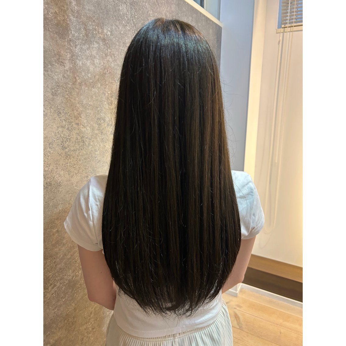ロング カラー カット 縮毛矯正 トリートメント 三木 夏穂のヘアスタイル