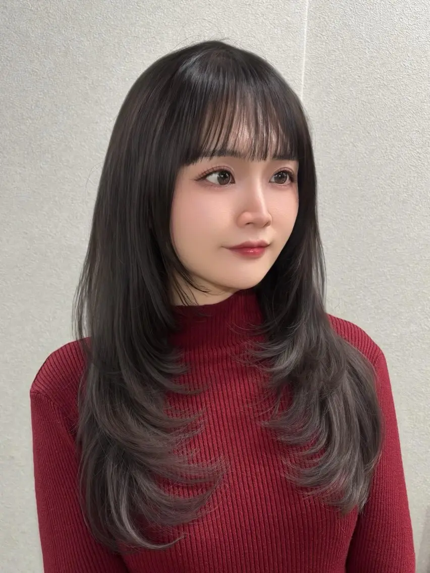 ロング カラー ベージュカラー ブリーチ ダブルカラー ラベンダーカラー ラベンダーベージュ カット ヘアカラー トリートメント 友田 那都のヘアスタイル