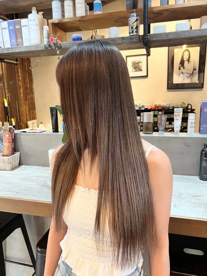 ロング カラー アッシュ ベージュカラー ブリーチ ピンクカラー ピンクベージュ ヘアカラー muscali♡ 原宿.表参道のヘアスタイル
