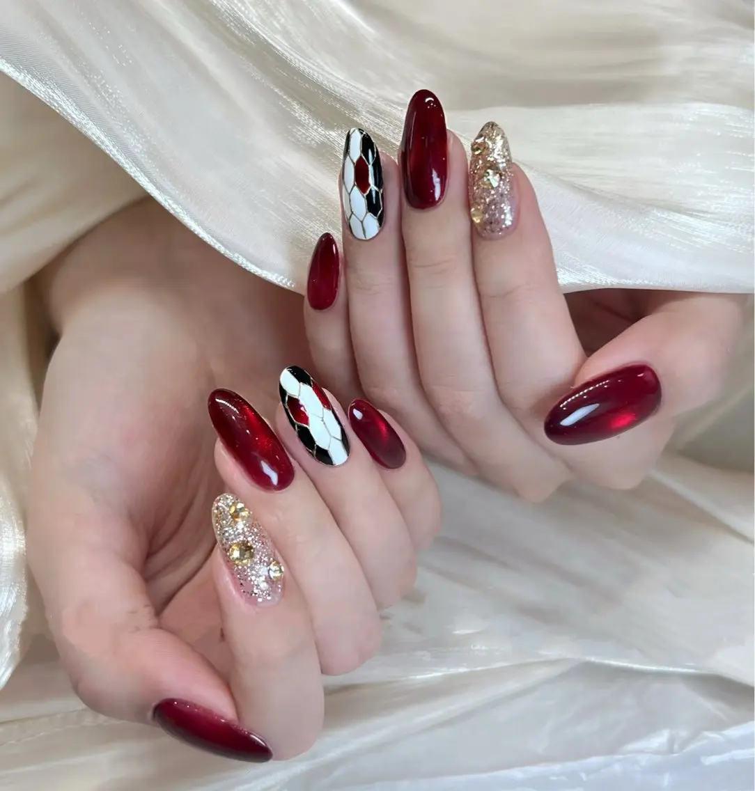ネイル アートネイル チークネイル 長さ出し フレンチネイル ジェルネイル YK Beauty Salonのマツエク・マツパデザイン