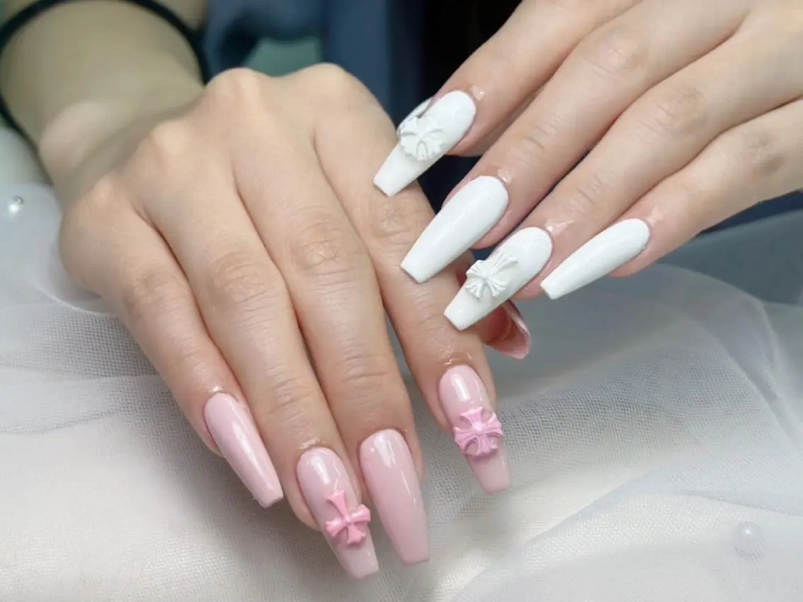 ネイル 💕リリ 🩷のネイルデザイン