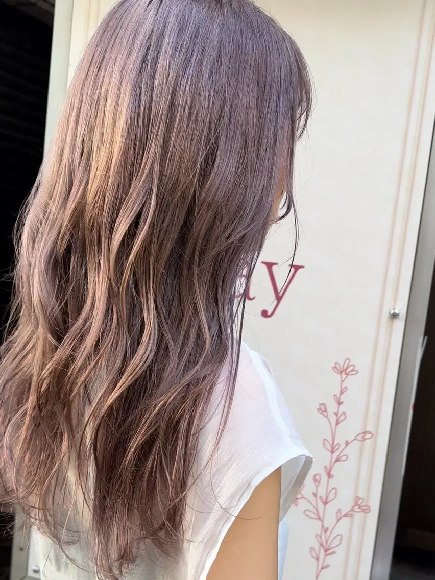 ロング カラー ハイトーンカラー ヘアカラー トリートメント 及川 祐輔のヘアスタイル