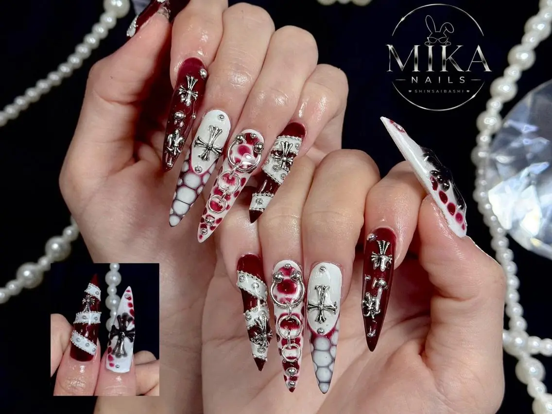 ネイル アートネイル チークネイル ドット フットネイル フレンチネイル ハンドネイル Mika Nailsのネイルデザイン