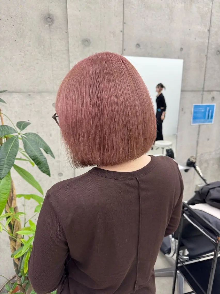 カラー ヘアカラー トリートメント Asami／名古屋／ ハイトーン／デザインのヘアスタイル