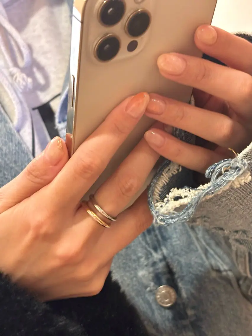 キッズ ネイル ジェルネイル マグネットネイル ミラーネイル ニュアンスネイル オフィスネイル illum hicariのネイルデザイン