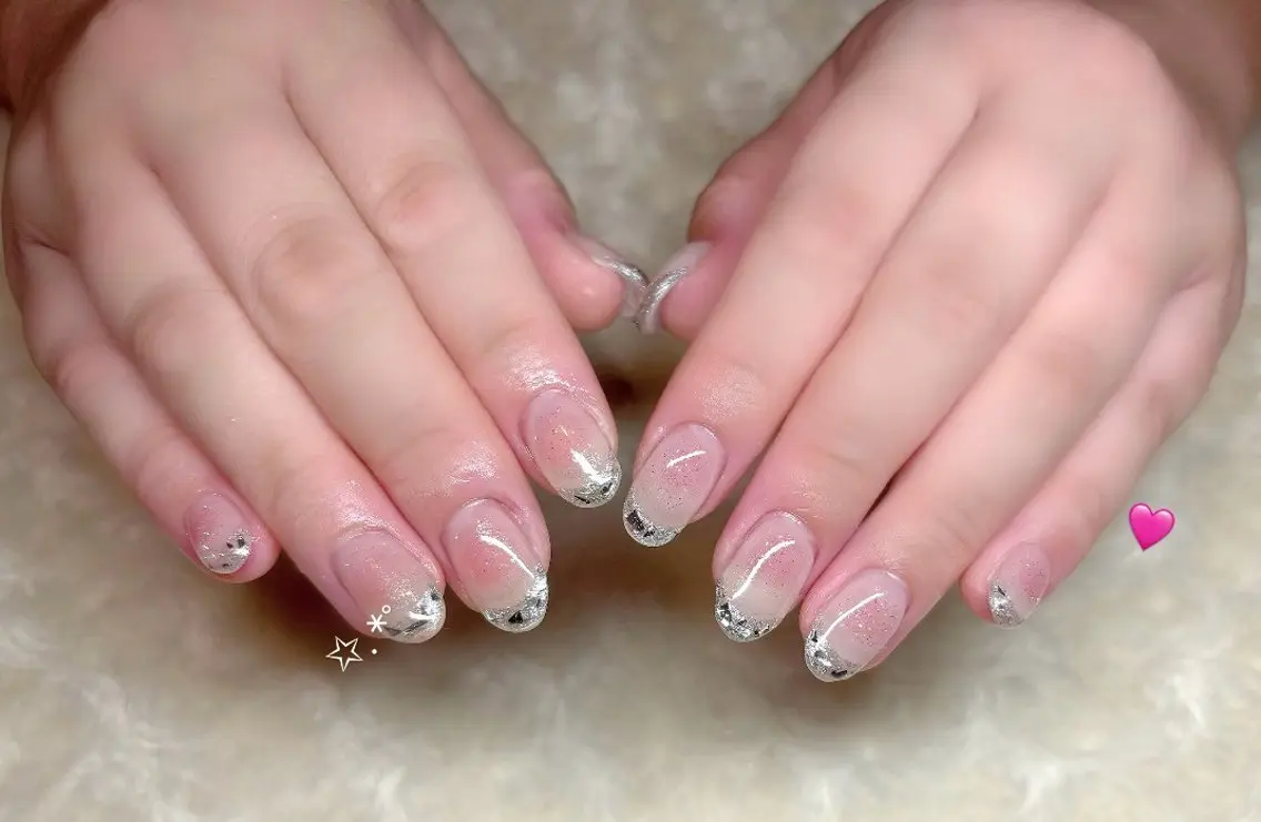 ネイル e.b.mimi Wakanaのネイルデザイン