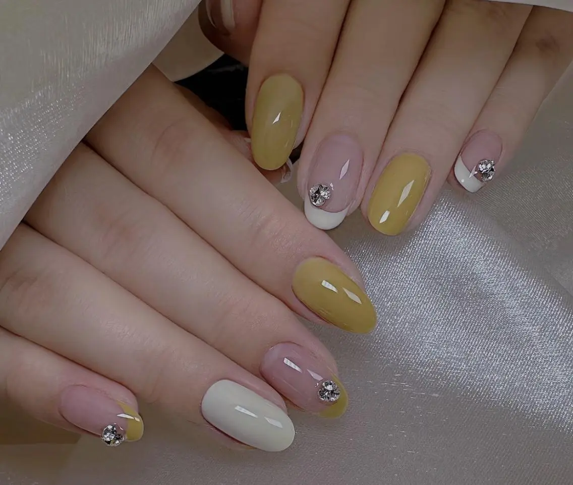 ネイル ハンドネイル 💫 Tsuki_Nailのネイルデザイン
