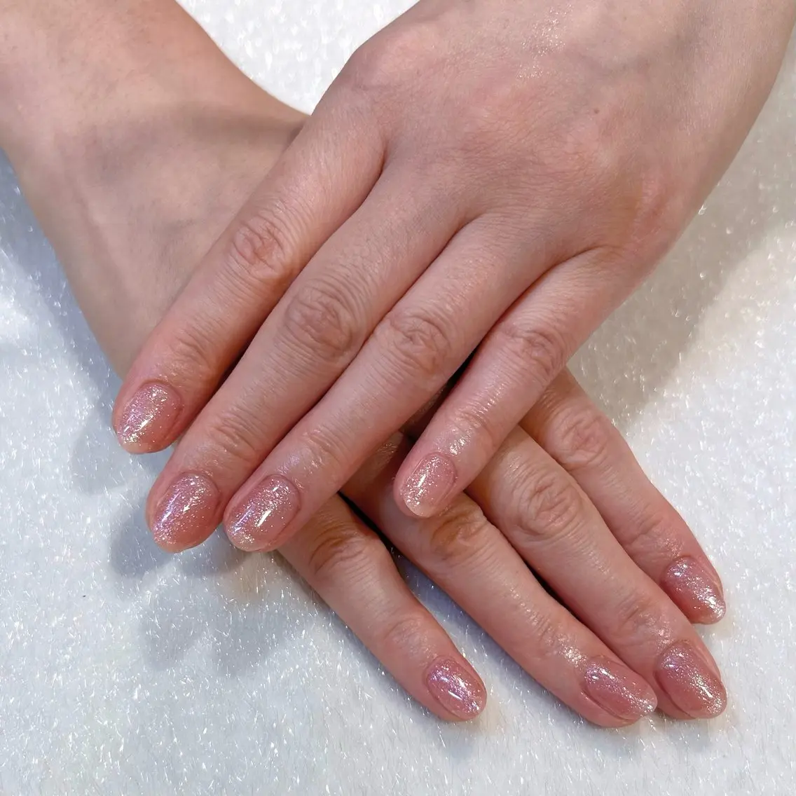 ネイル キラキラネイル ワンカラーネイル 狭間 GRANBEAUTYのネイルデザイン