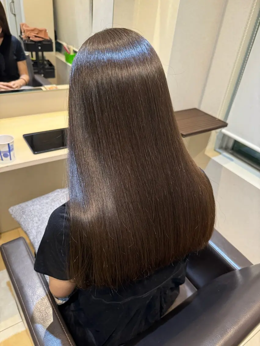 セミロング コン/ 違いが分かる縮毛矯正のヘアスタイル