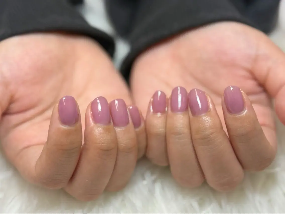 ネイル ワンカラーネイル シンプルネイル ハンドネイル bel fiore .のネイルデザイン