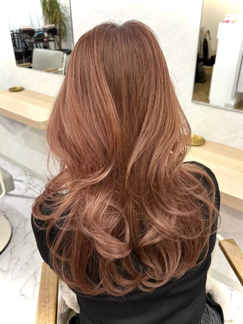 カラー ヘアカラー 河合 愛実のヘアスタイル