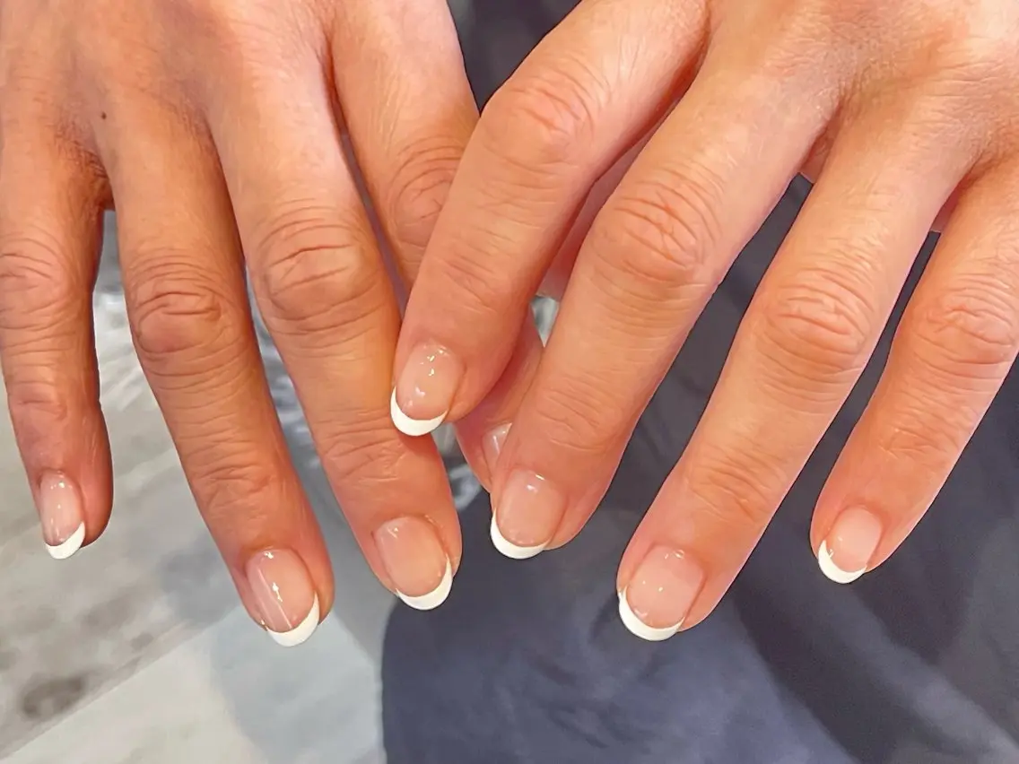 ネイル フレンチネイル i. ayakaのネイルデザイン