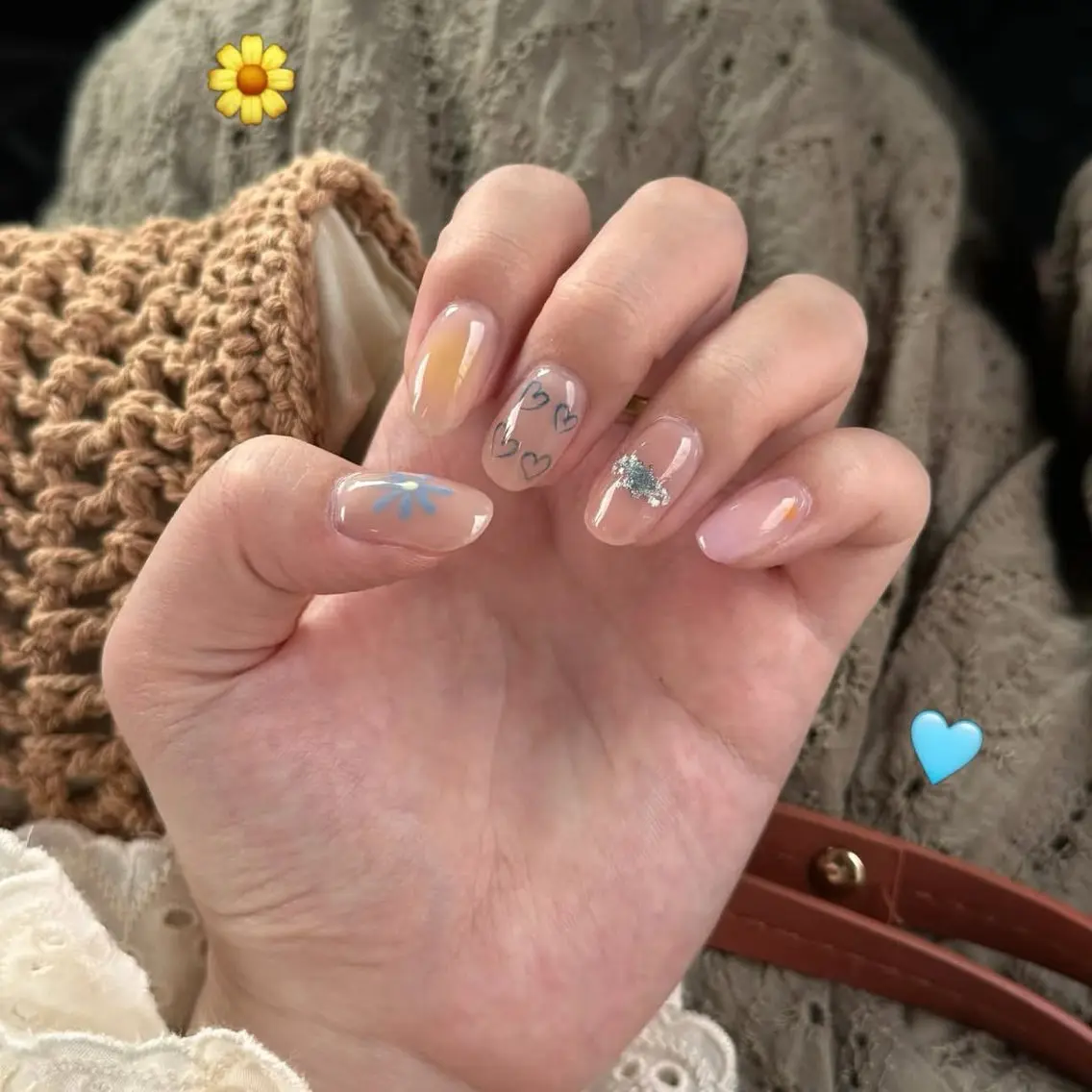 ネイル アートネイル オーロラネイル ブルー チークネイル フットネイル ハンドネイル NAILS168 新大久保店のネイルデザイン