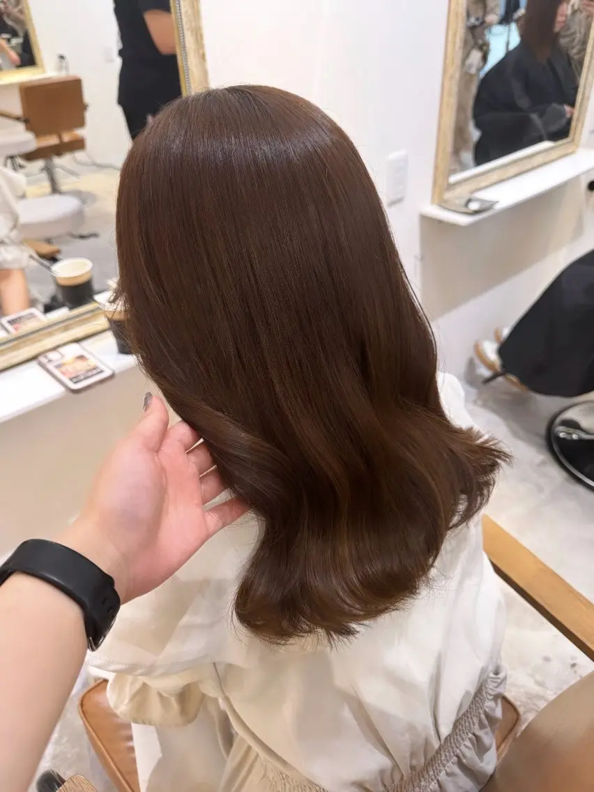 セミロング カラー 赤み無し柔らかカラー 【梅田】madokaのヘアスタイル