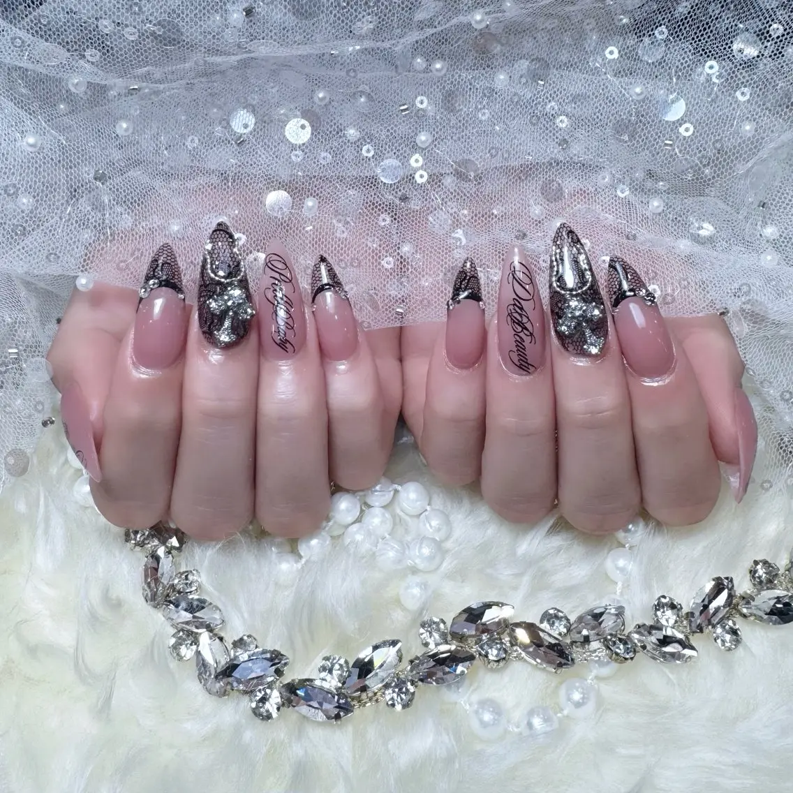 ネイル Doris Nail Salonのネイルデザイン