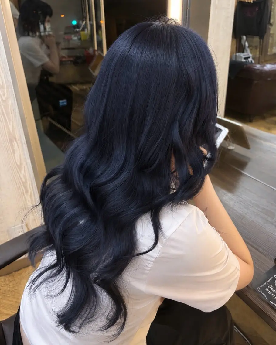 ロング カラー ブルーカラー ネイビーカラー パープルカラー ヘアカラー 佐藤 夢夏のヘアスタイル