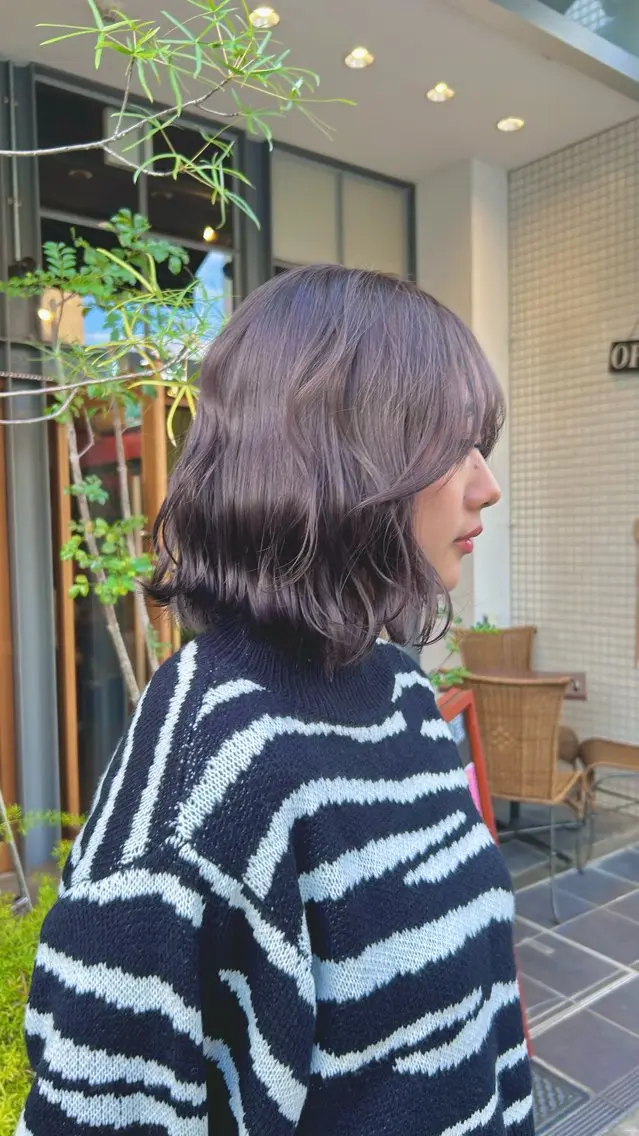 ショート カラー グレージュ ラベンダーカラー ラベンダーグレージュ ラベンダーグレー LA PENSEE BRUN/ゆりかのヘアスタイル