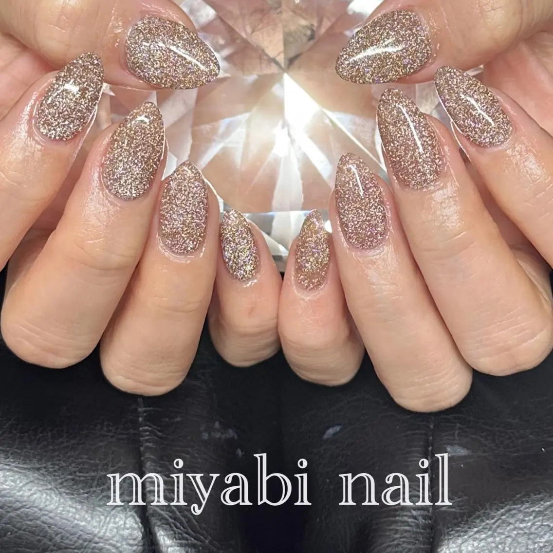 ネイル フラッシュネイル ジェルネイル キラキラネイル 持ち込み ワンカラーネイル ハンドネイル miyabi nail 桂川駅近くのネイルデザイン