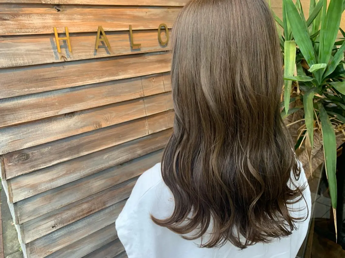 ロング ヘアカラー トリートメント あべ ゆうかのヘアスタイル