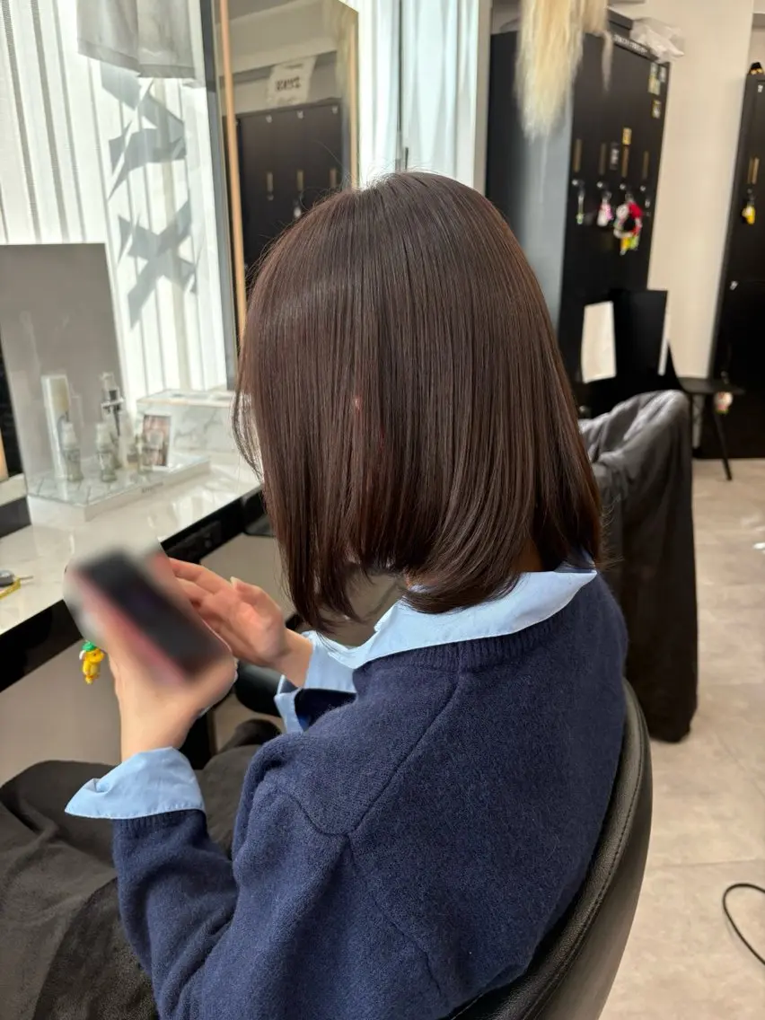 ショート カラー ブラウンカラー オリーブブラウン ヘアカラー ZYNX わかなのヘアスタイル