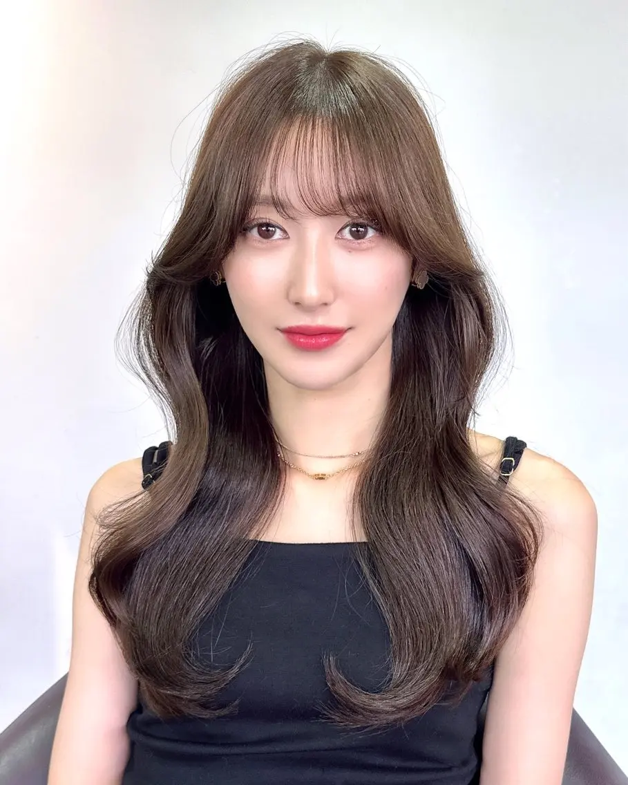 ロング カラー ロングレイヤー グレージュ くびれヘア レイヤーカット ロング 韓国風レイヤーカット ryotaのヘアスタイル