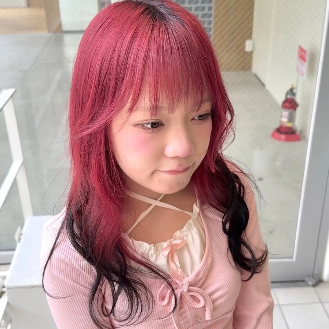 ロング カラー ブリーチ ハイトーンカラー ピンクカラー 💖ブリーチ/暖色 𝐘𝐮𝐢💖のヘアスタイル