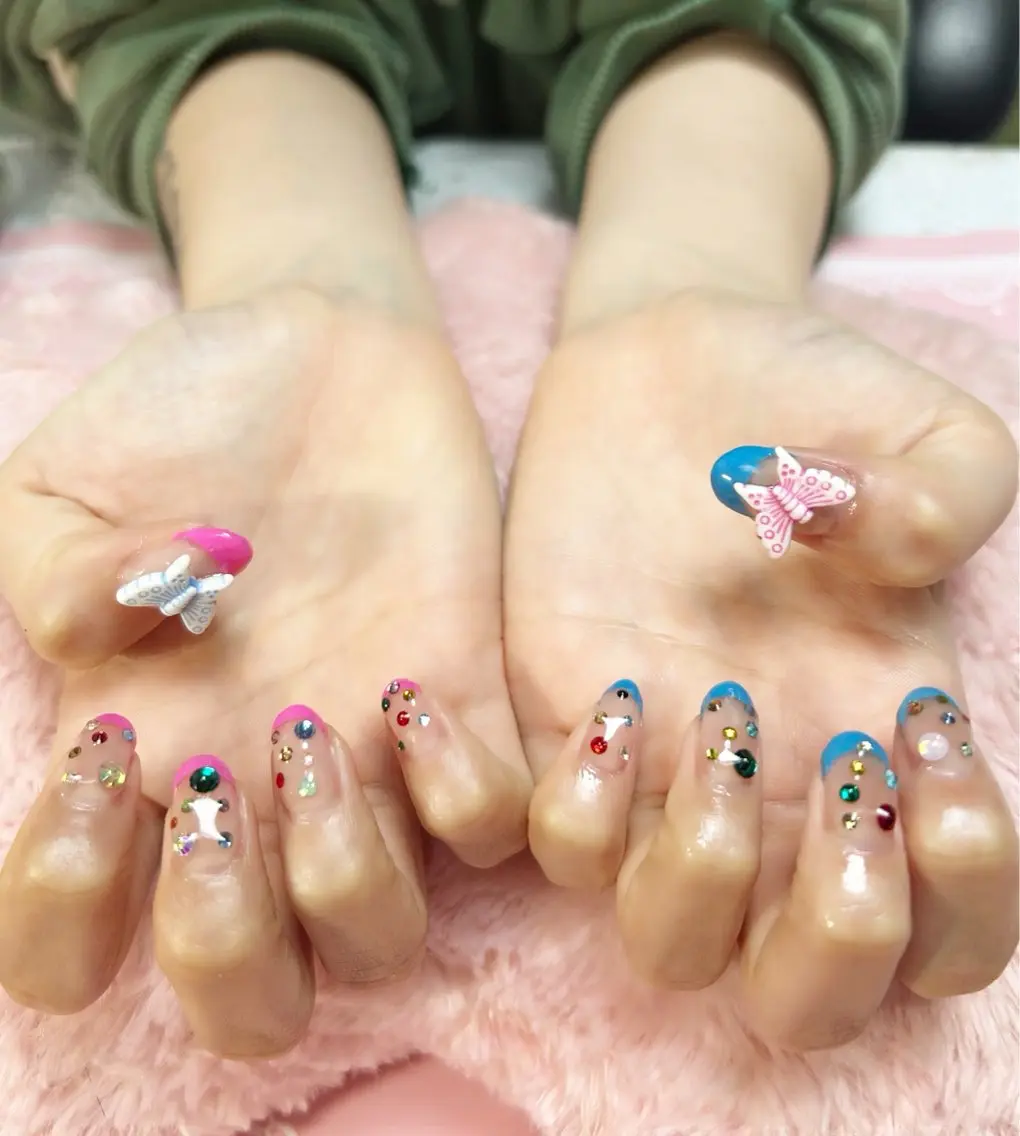 ネイル ＧＬAD グラットのネイルデザイン
