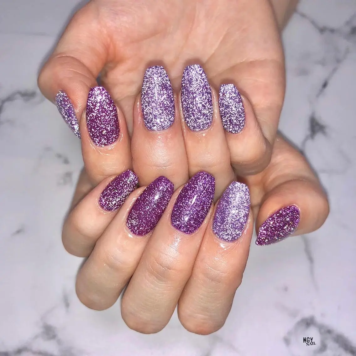 ネイル フラッシュネイル ジェルネイル キラキラネイル 韓国ネイル ラメ(グリッター) ハンドネイル NAIL NOWのネイルデザイン