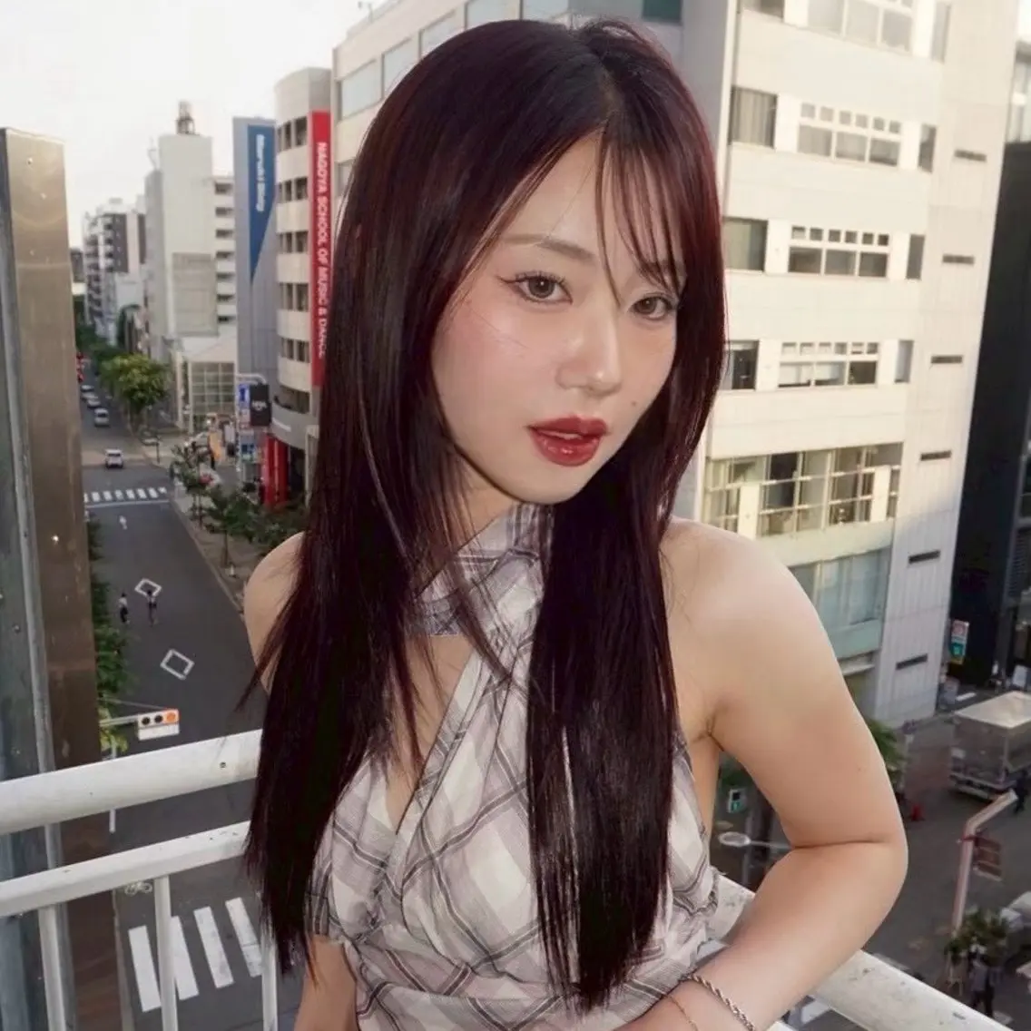 セミロング カラー ヘアカラー DEAN JECYのヘアスタイル