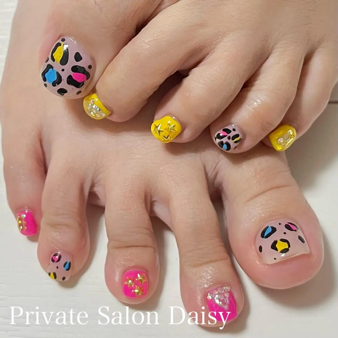 ネイル フットネイル プライベートサロン Daisyのネイルデザイン