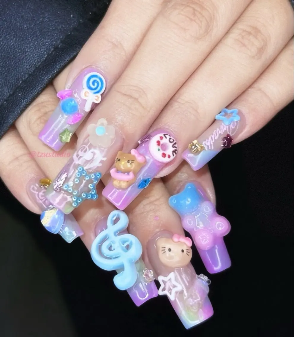 ネイル Nailグリン 🍑のネイルデザイン