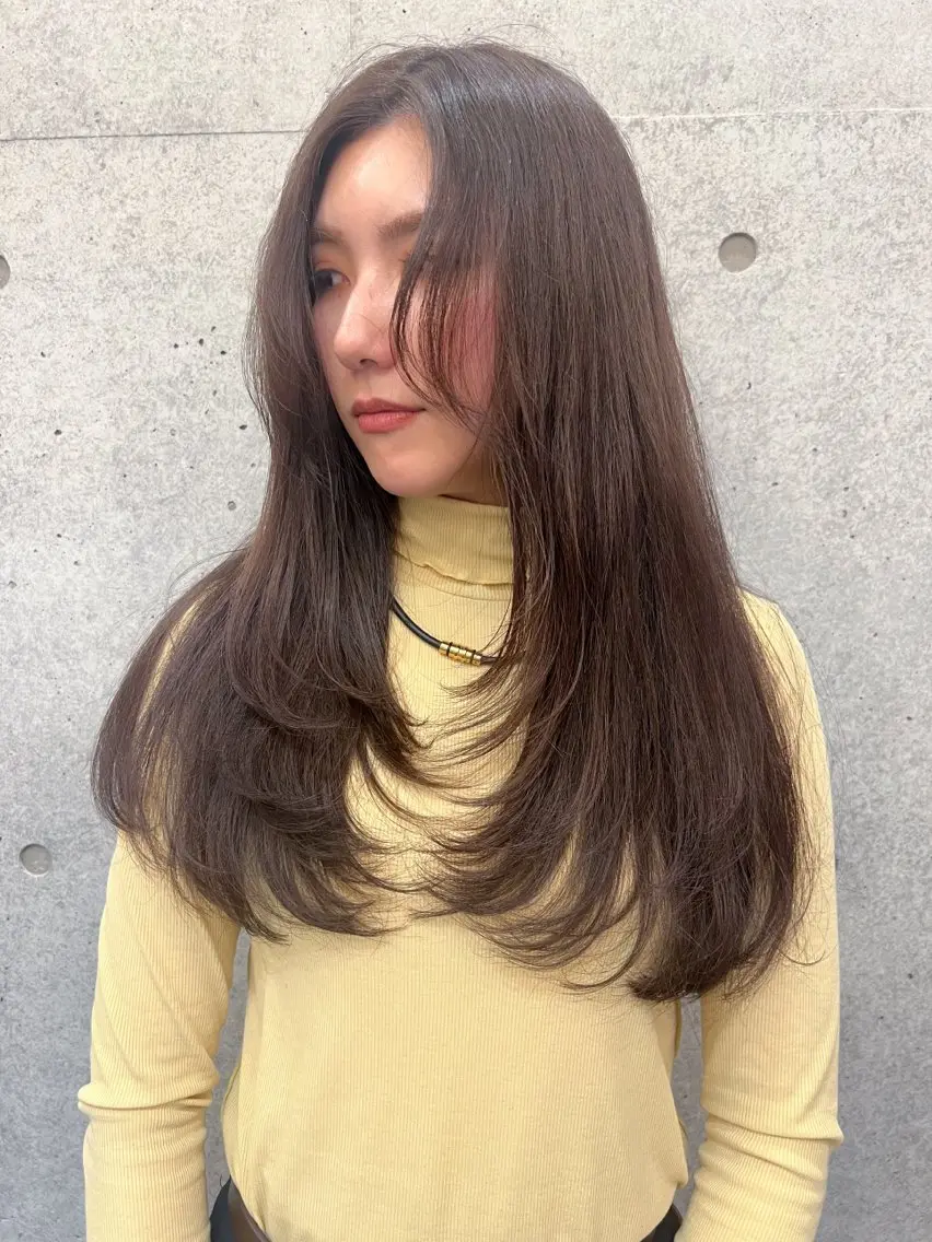 ロング 宮田 凪沙のヘアスタイル