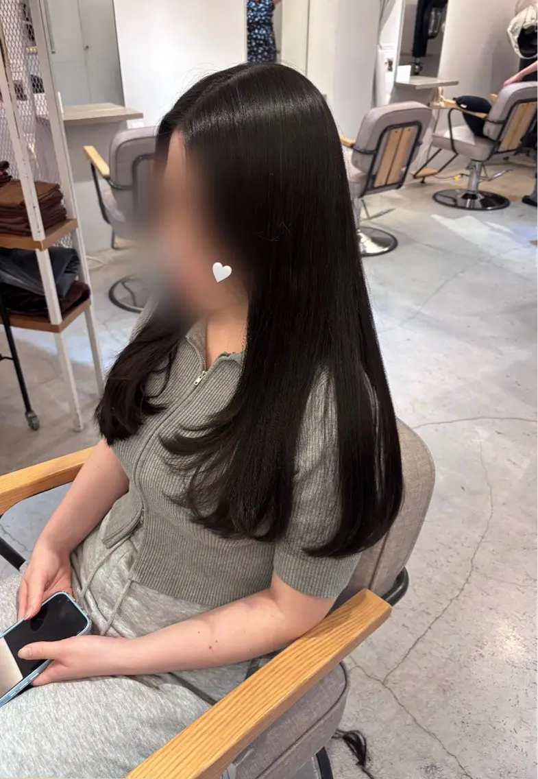 ロング 真鍋 月音のヘアスタイル