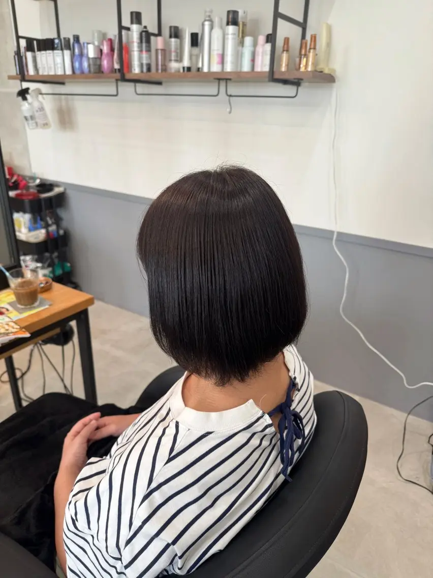 カラー 栗林 萌香のヘアスタイル