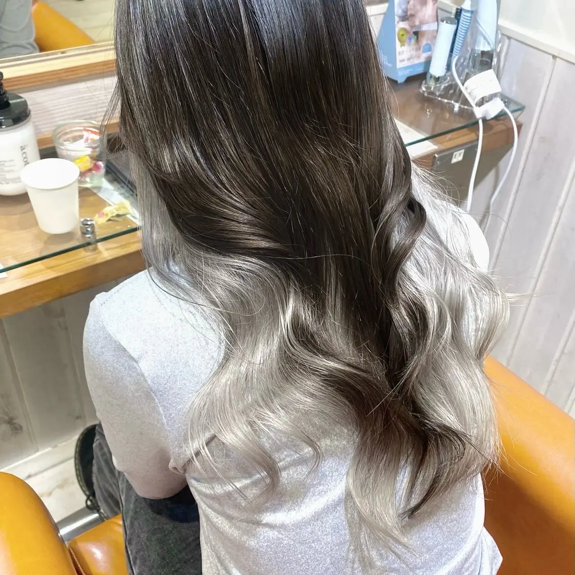 ロング カット ヘアカラー 🌸小島友梨香🌸 ブリーチカラーのヘアスタイル