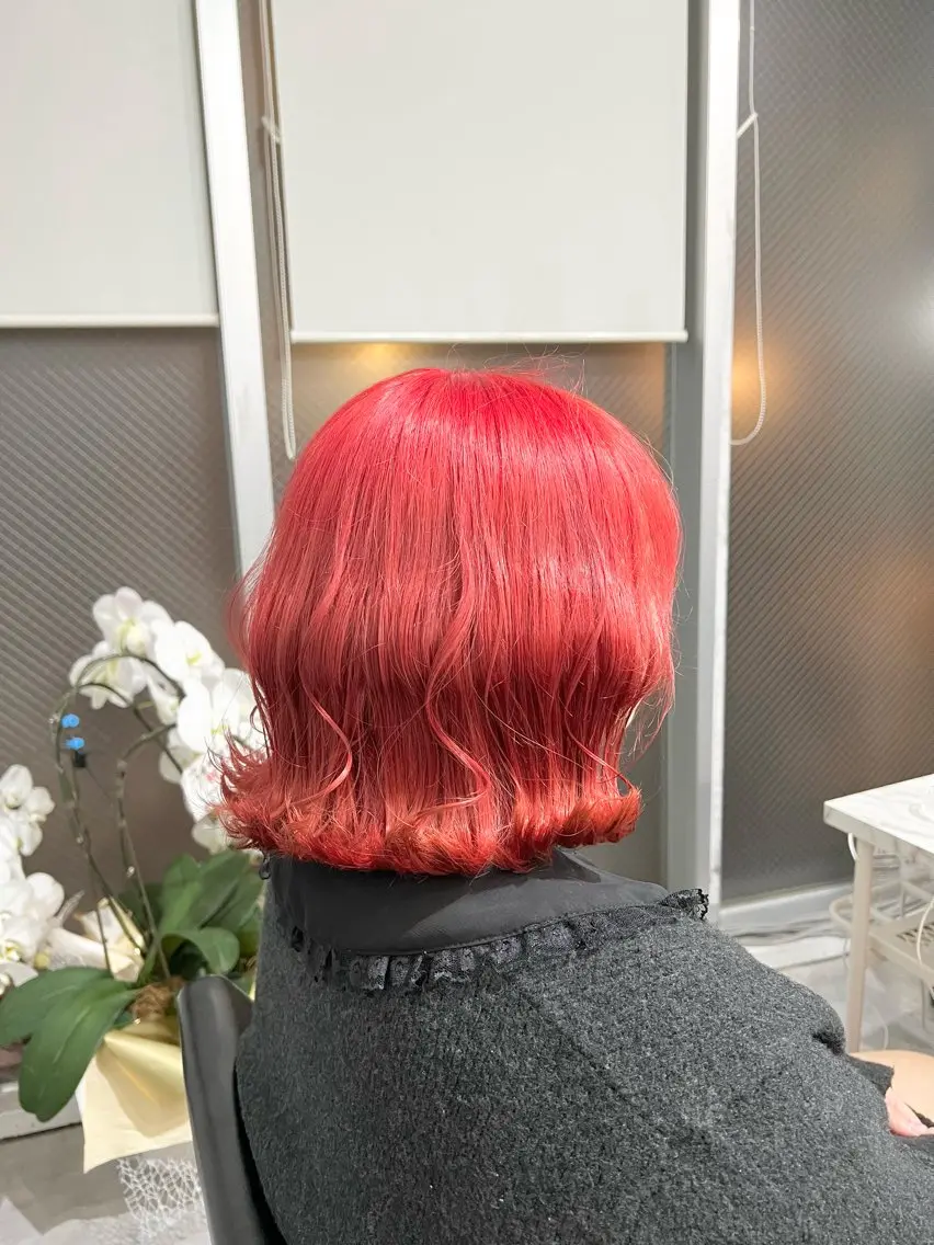 ショート カラー カット ヘアカラー トリートメント ヘアセット 🫧艶ダブルカラー ブリーチ🫧トモヤのヘアスタイル