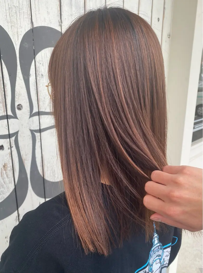 セミロング パーマ カット 縮毛矯正 伊庭 勇輝のヘアスタイル