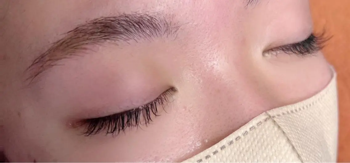 マツエク・マツパ フラットラッシュ AIREYEBROW 🤍ERINAのマツエク・マツパデザイン