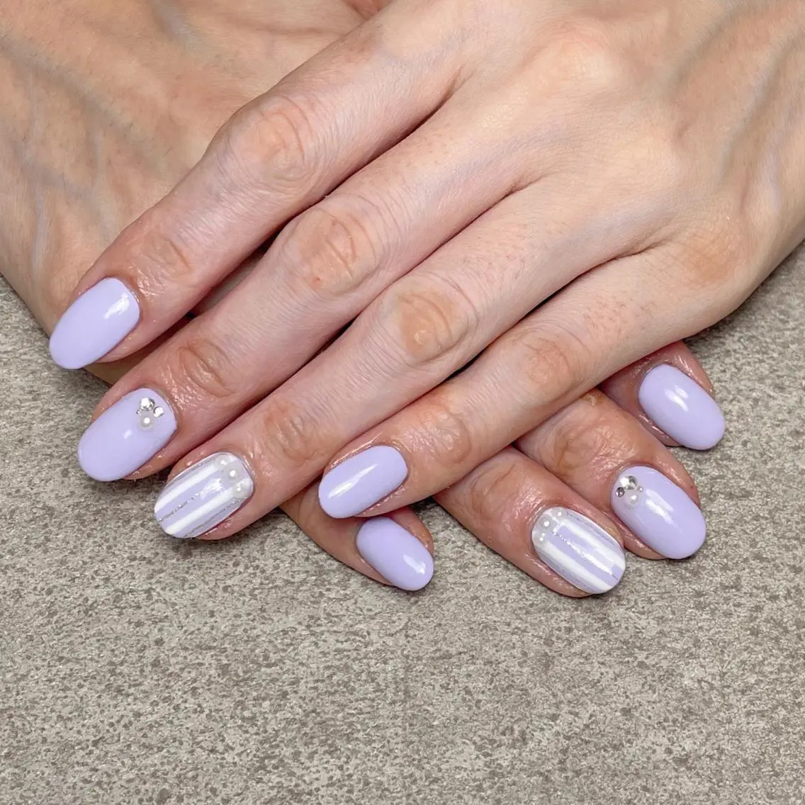 ネイル ハンドネイル nailroom DIASOMNIAのネイルデザイン