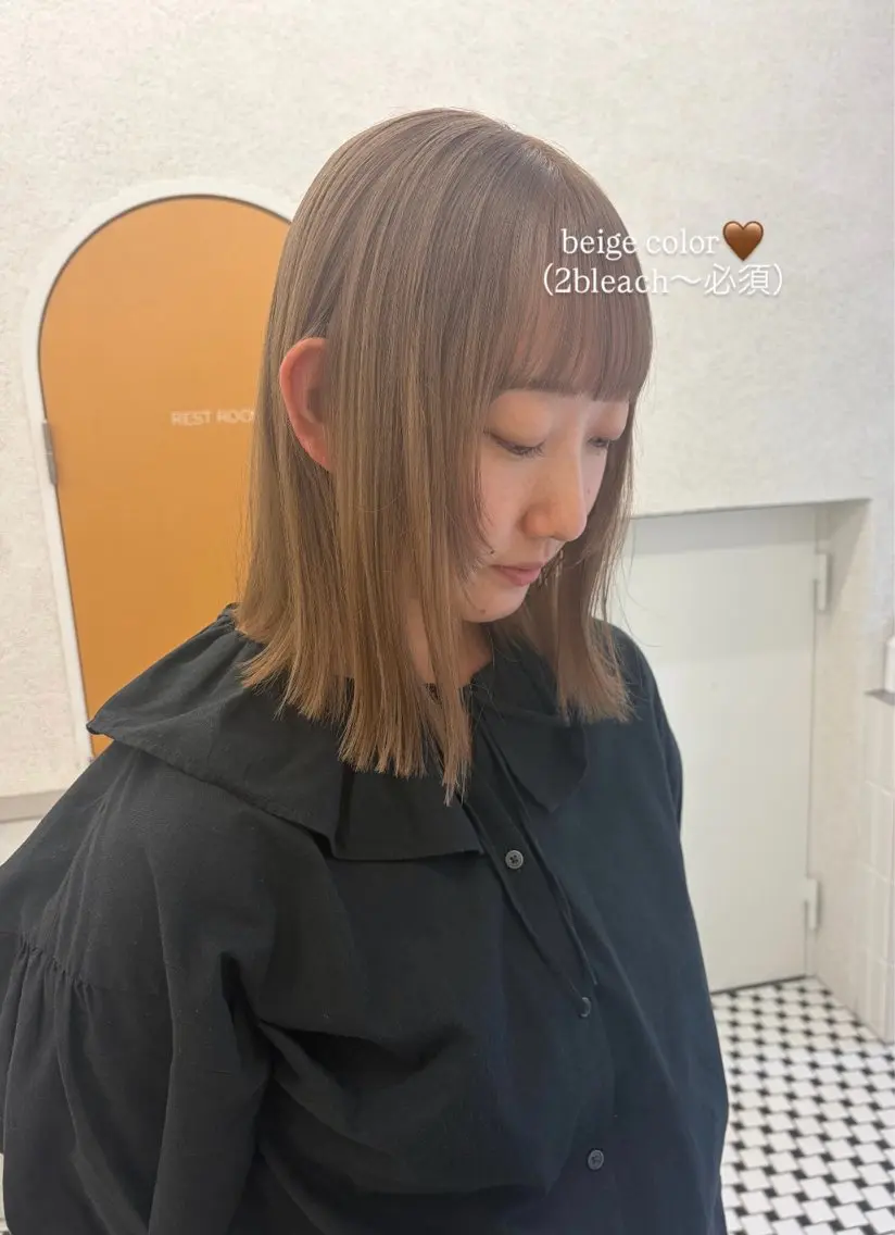 ミディアム ヘアカラー まろやかベージュ🤎 艶カラー🔔リンのヘアスタイル