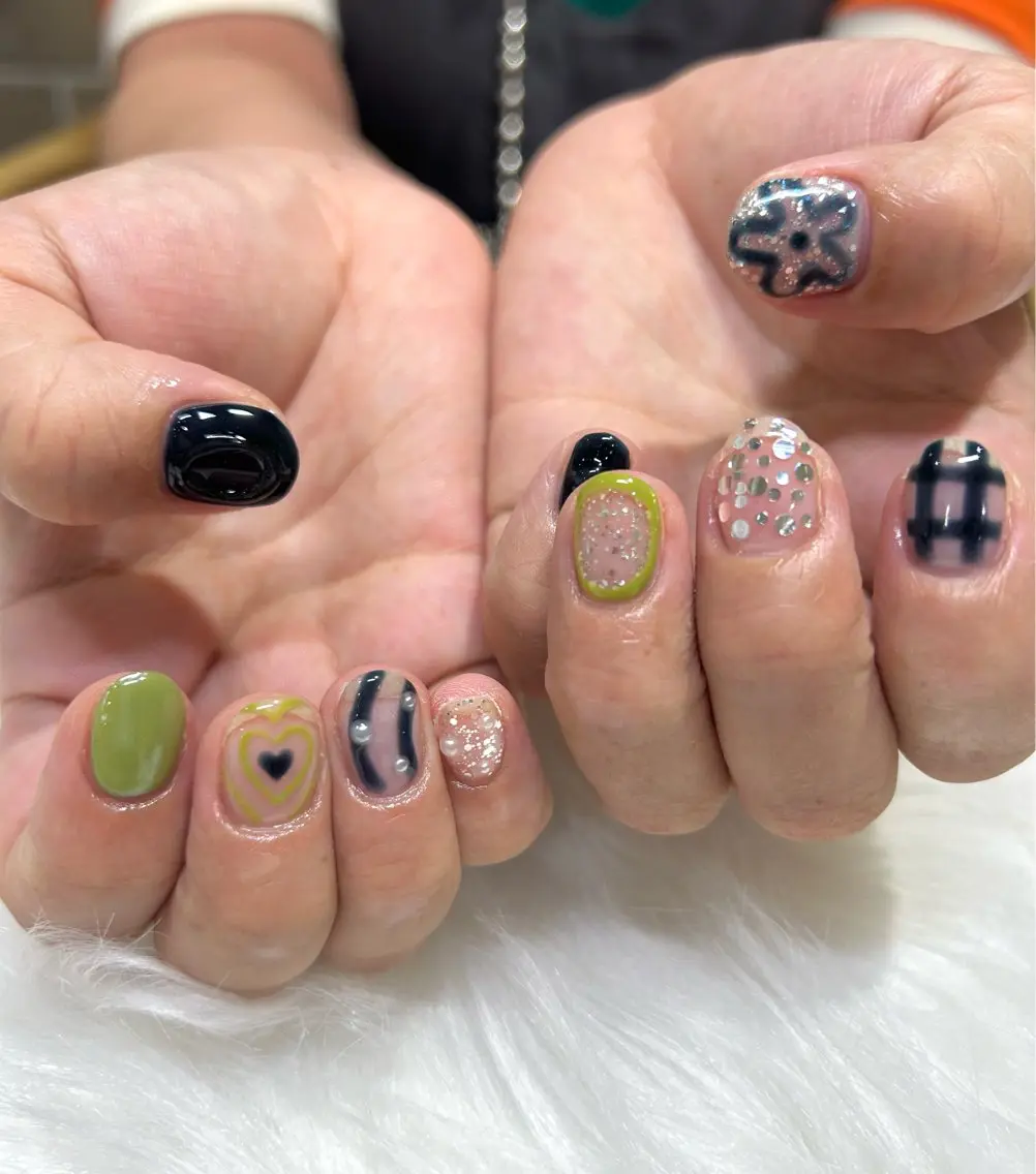 ネイル ハンドネイル 福田 麻耶のネイルデザイン