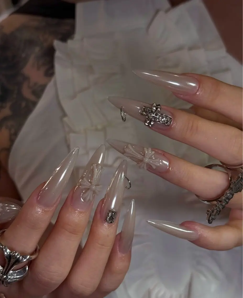 ネイル フレンチネイル ジェルネイル マグネットネイル 持ち込み ニュアンスネイル ハンドネイル Nami nailのネイルデザイン