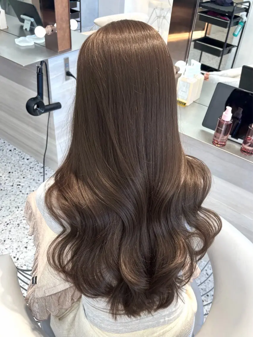 ロング レイヤーカット 🎀透明感カラー shizuka🎀のヘアスタイル